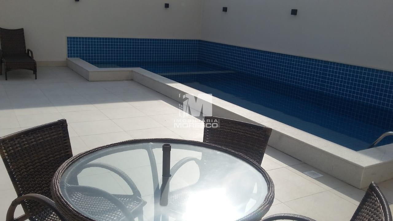 Apartamento à venda no bairro Santa Rita: piscina